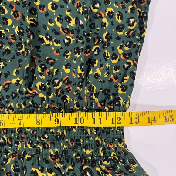 Nanette Lepore
Leopard Print Sleeveless Smock Neck Dress Sz 6 - Picture 13 of 16